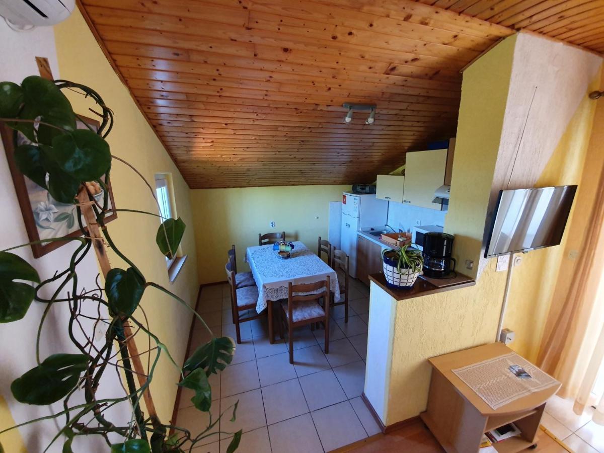 Apartment Dajana 4+2 Čižići 외부 사진