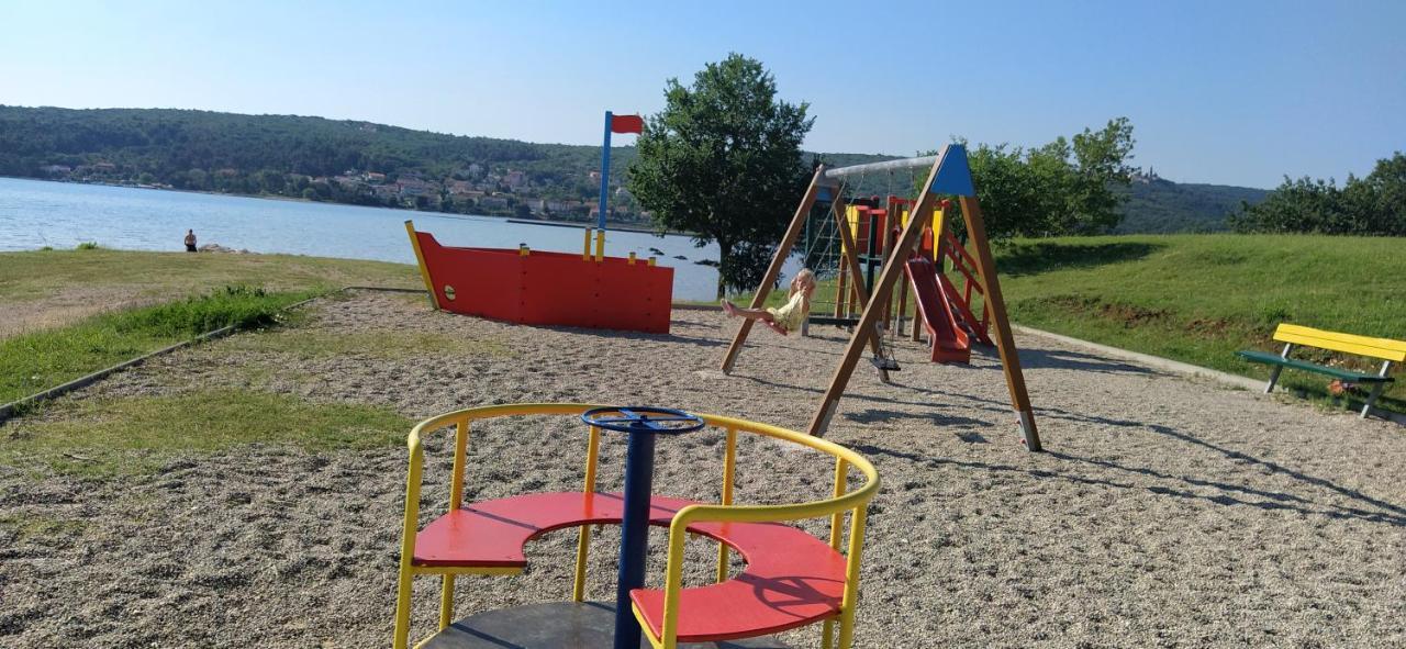 Apartment Dajana 4+2 Čižići 외부 사진